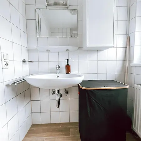 Wunderschoenes In Ruhiger Lage I 2-4 Personen Apartment